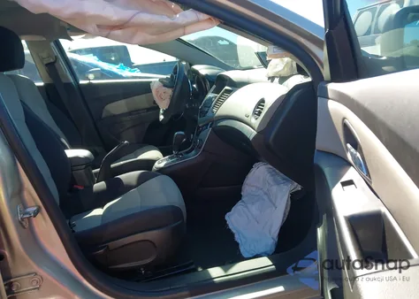 2013 Chevrolet Cruze Ls Auto z USA, uszkodzony, nr VIN 1G1PA5SG1D7301319